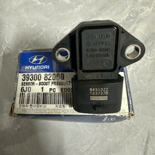 CẢM BIẾN ÁP SUẤT GIÓ NẠP HD320/HD1000 D6CC/CD/HA