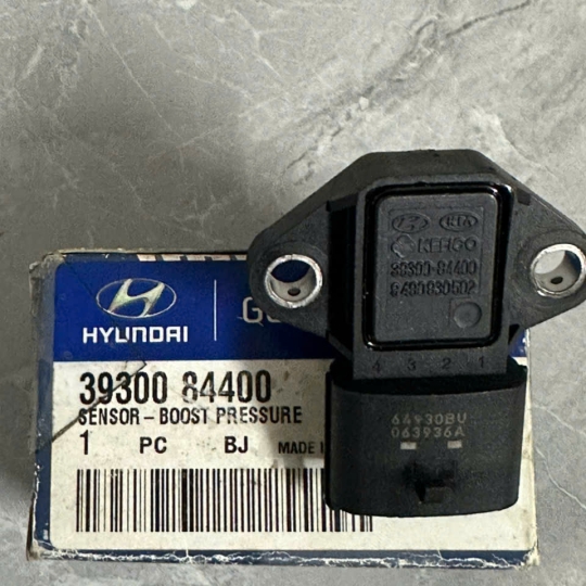 CẢM BIẾN ÁP SUẤT GIÓ NẠP SANTAFE/PORTER2 ĐỜI 2006-2012