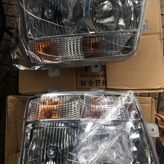 ĐÈN PHA HD320 / HD1000
